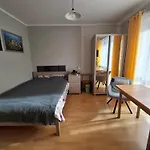 Bardzo Goscinne Dariusz Lange בית הארחה *